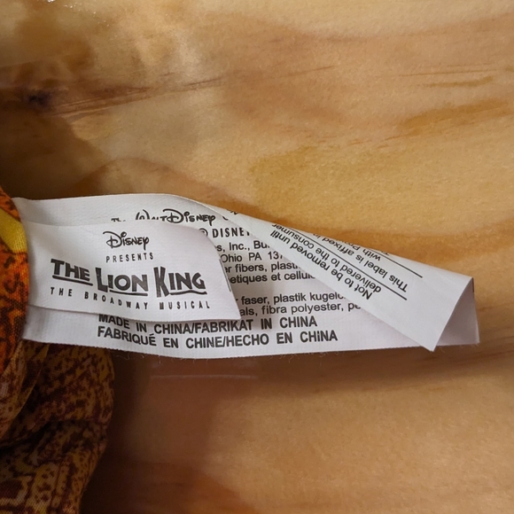 Disney's The Lion King the Broadway Musical Simba 10 inch plush - Picture 4 of 6